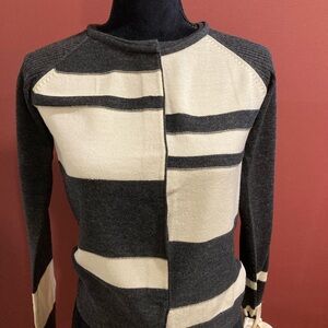 Lu Lu Cheung Wool Sweater size Small